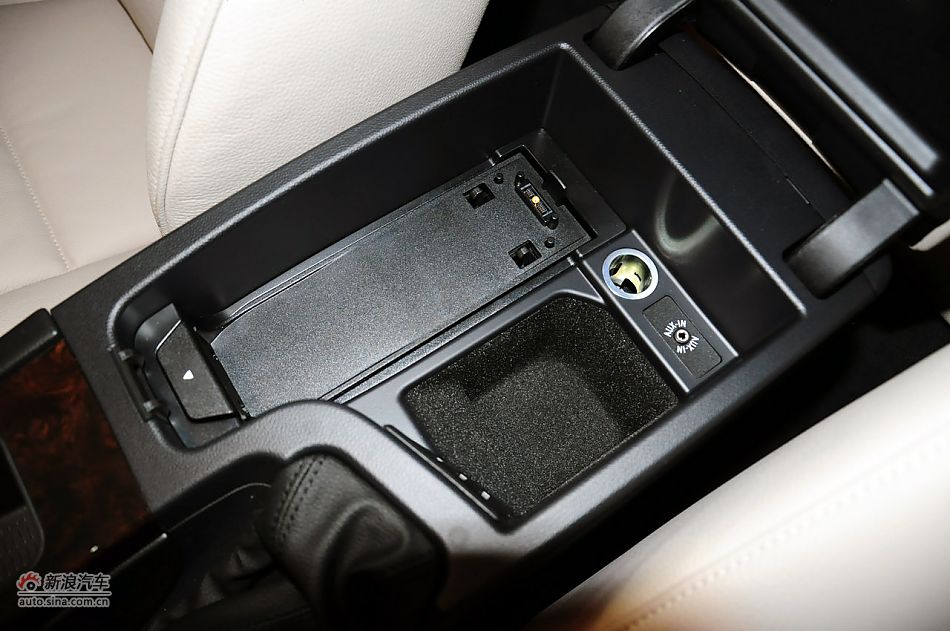 2012款宝马3系实拍