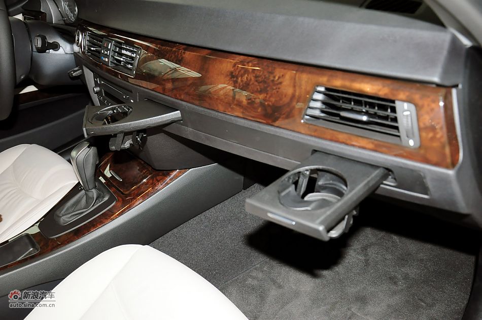 2012款宝马3系实拍