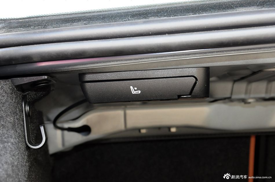 2013款宝马3系长轴距版实拍