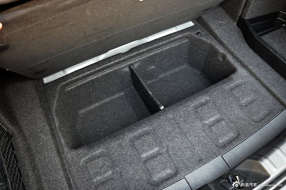 2013款宝马3系长轴距版实拍