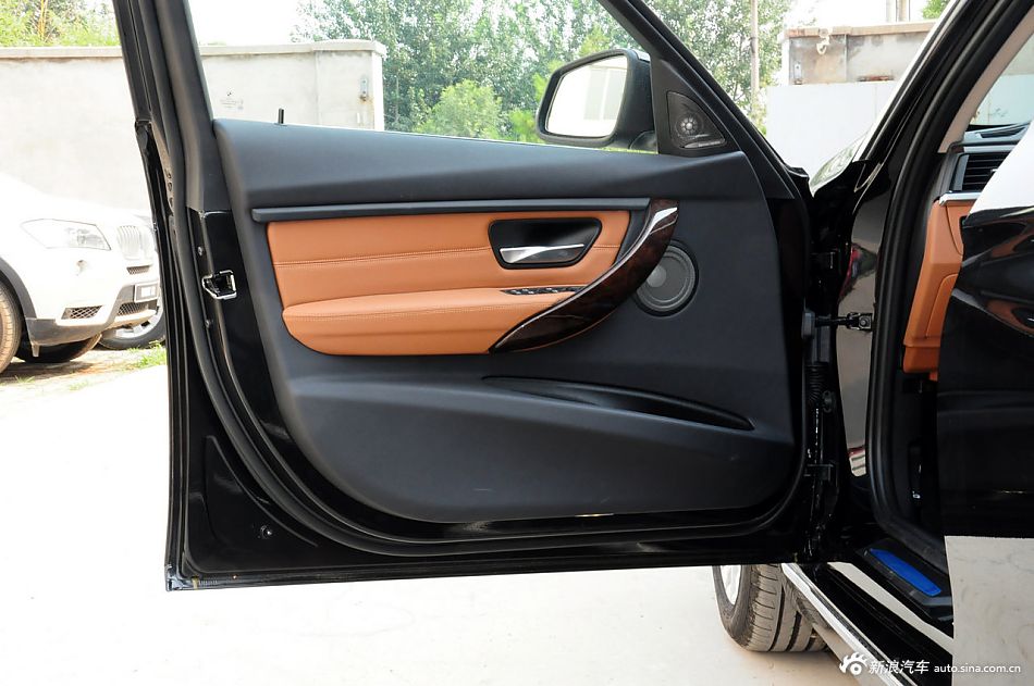 2013款宝马3系长轴距版实拍