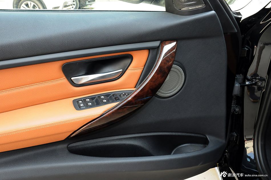 2013款宝马3系长轴距版实拍