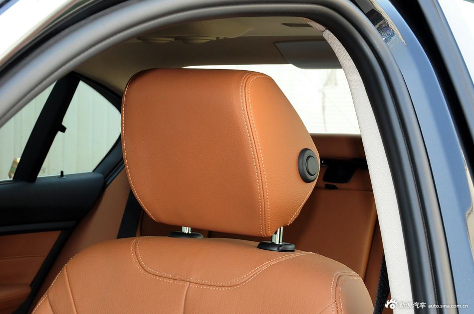 2013款宝马3系长轴距版实拍