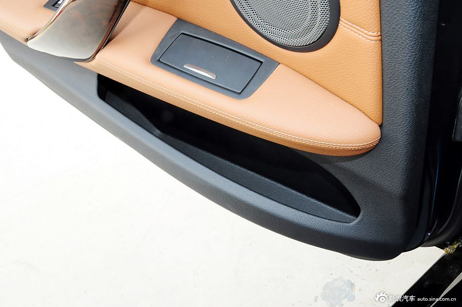 2013款宝马3系长轴距版实拍