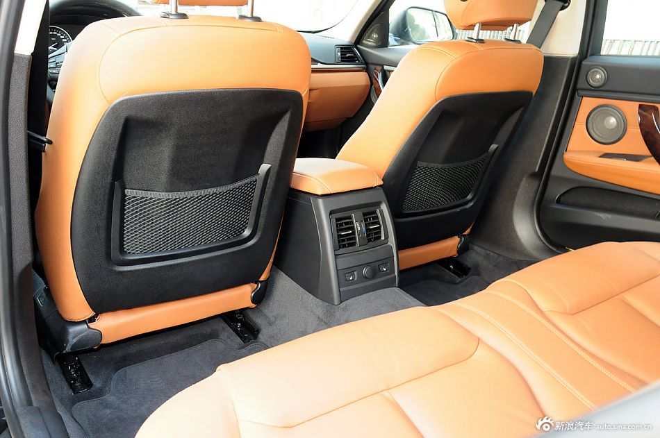 2013款宝马3系长轴距版实拍