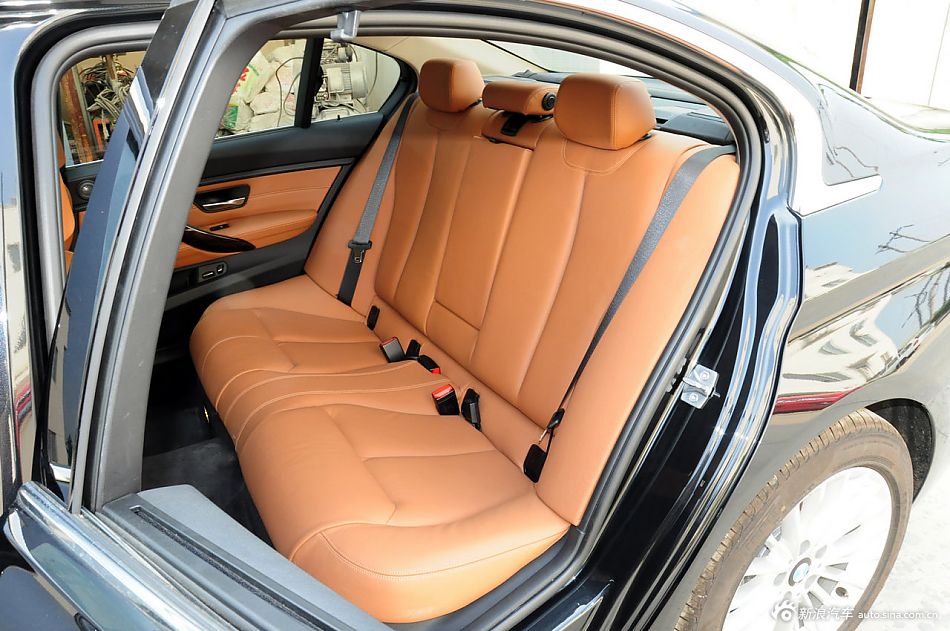 2013款宝马3系长轴距版实拍