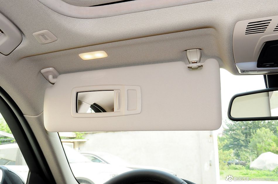 2013款宝马3系长轴距版实拍