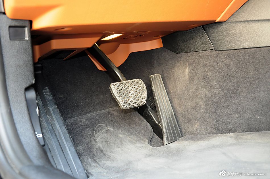 2013款宝马3系长轴距版实拍