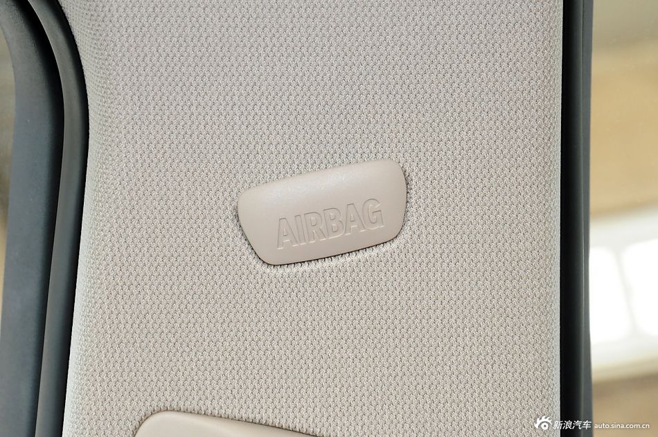 2013款宝马3系长轴距版实拍