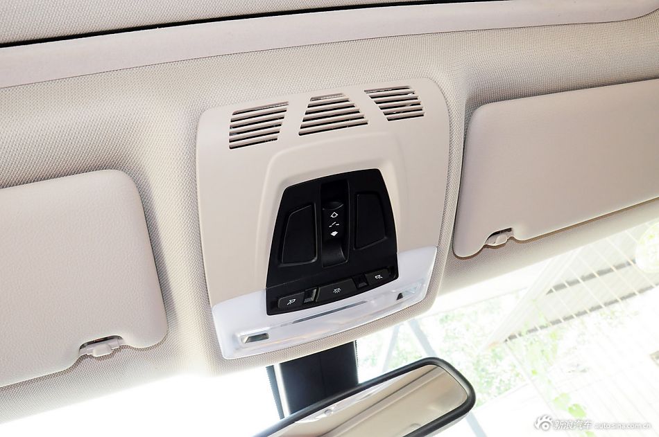 2013款宝马3系长轴距版实拍