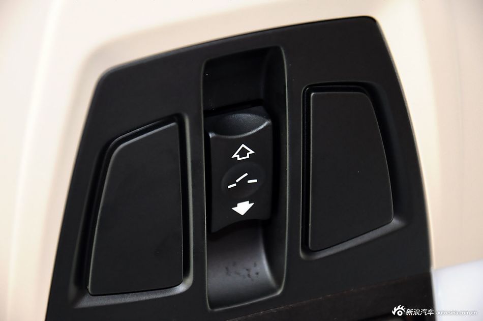 2013款宝马3系长轴距版实拍