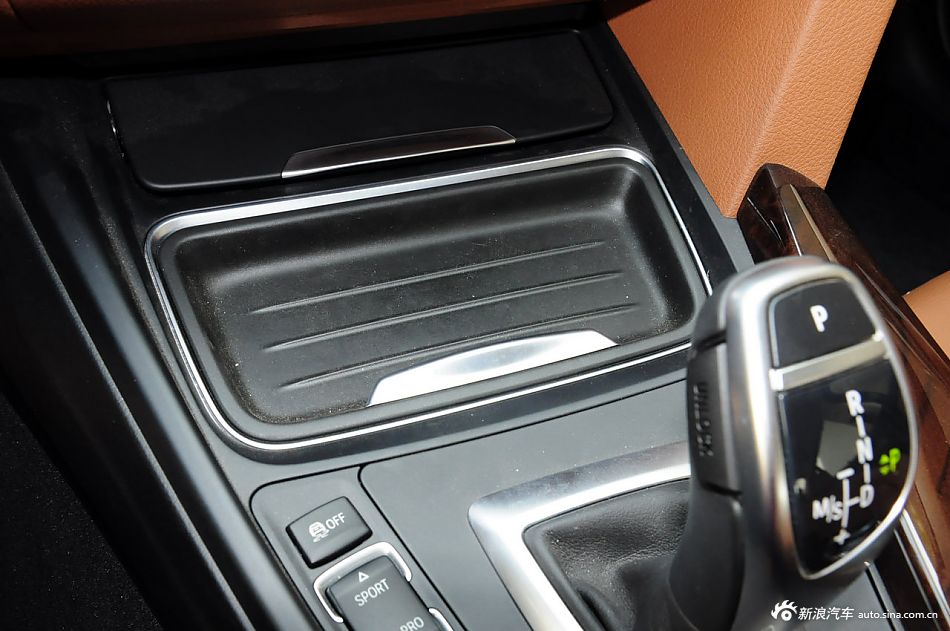 2013款宝马3系长轴距版实拍