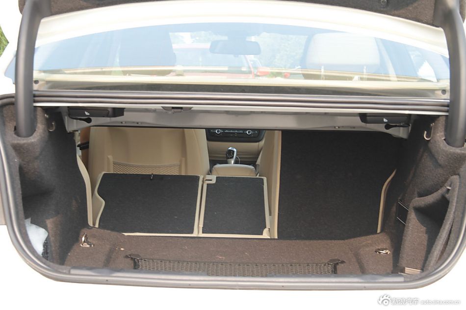 2013款宝马3系到店实拍