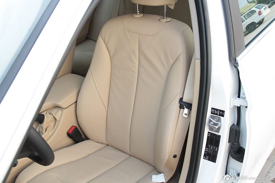 2013款宝马3系到店实拍