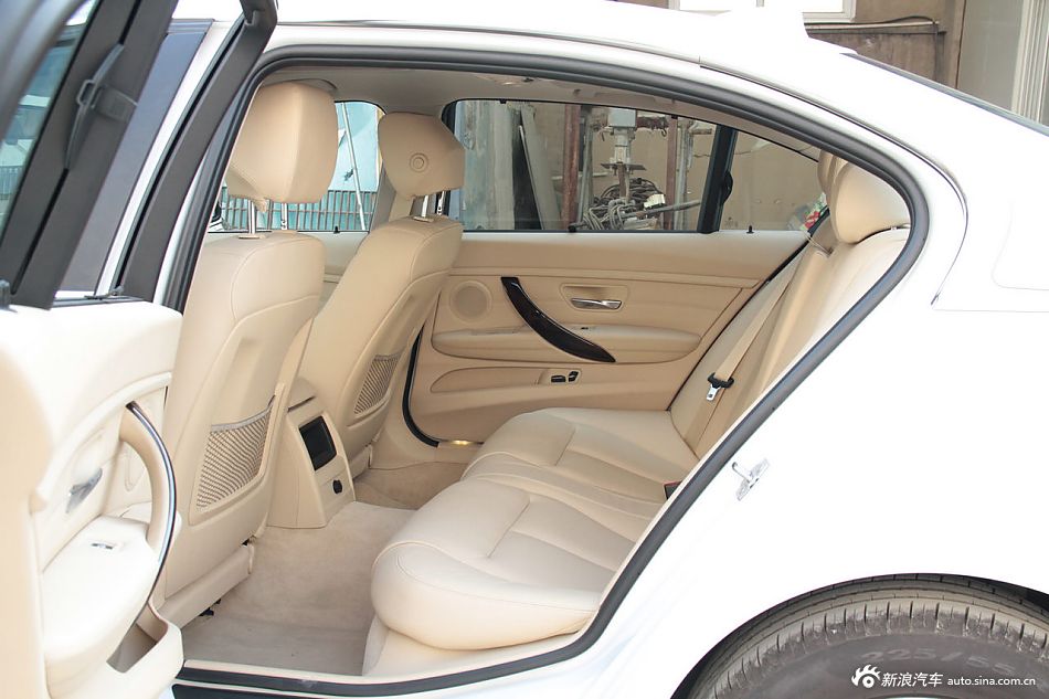 2013款宝马3系到店实拍