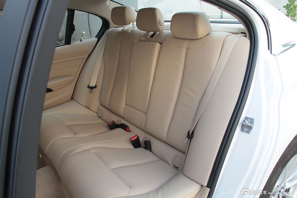 2013款宝马3系到店实拍