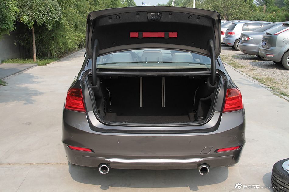 2013款宝马3系到店实拍