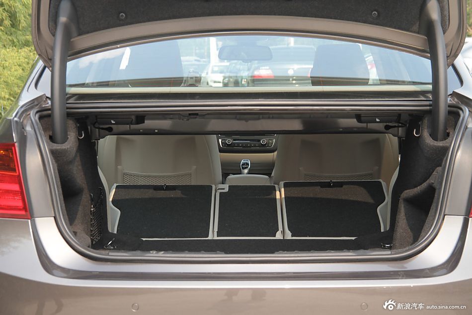 2013款宝马3系到店实拍