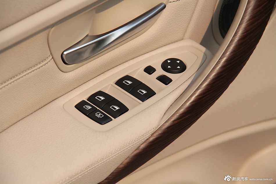 2013款宝马3系到店实拍