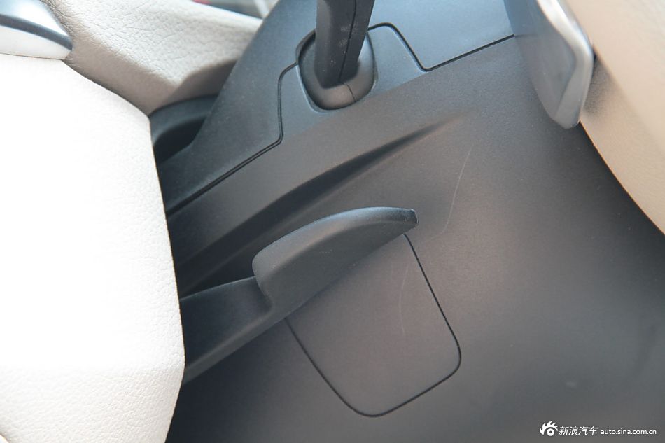 2013款宝马3系到店实拍