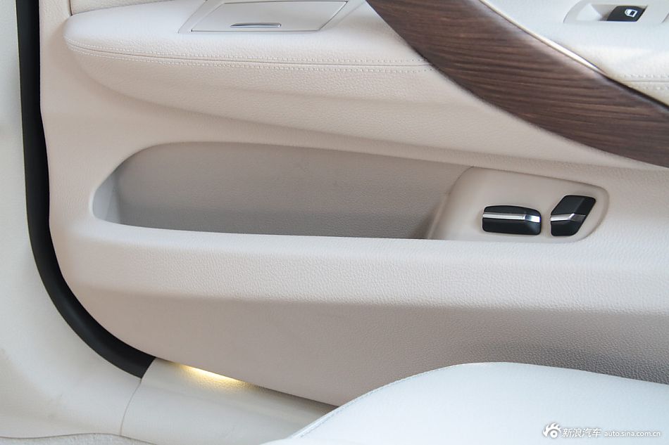 2013款宝马3系到店实拍