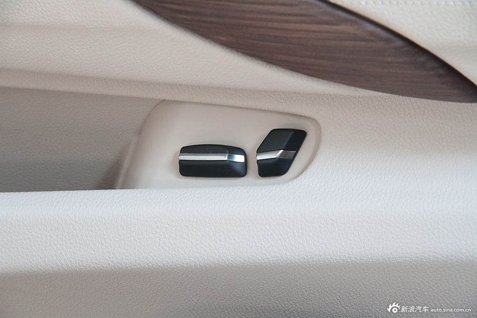 2013款宝马3系到店实拍