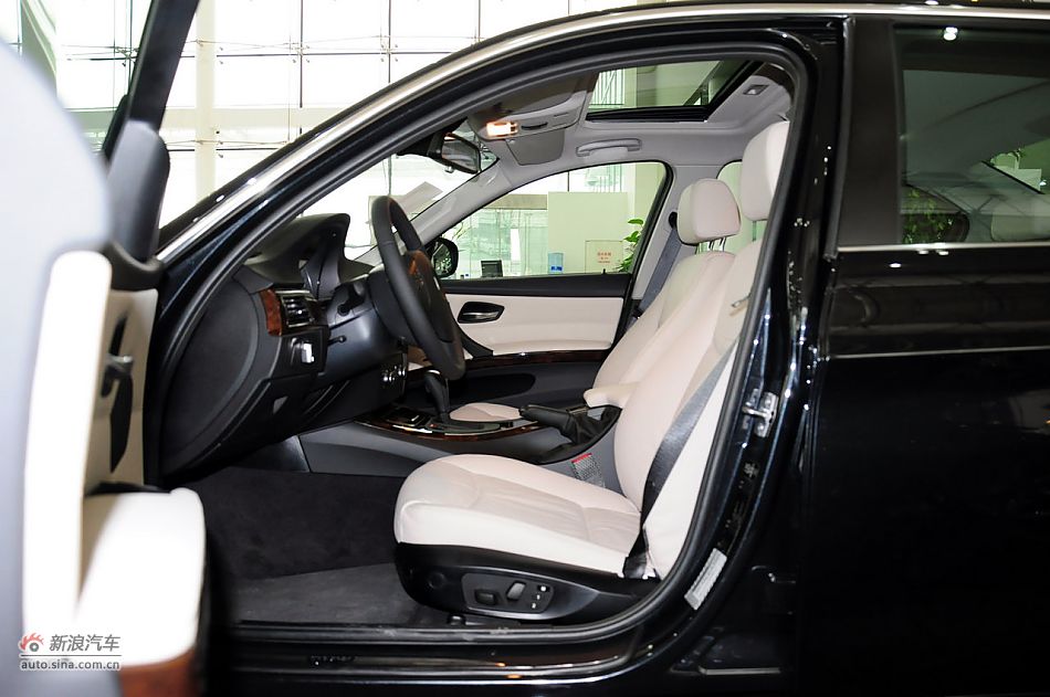 2012款宝马3系实拍