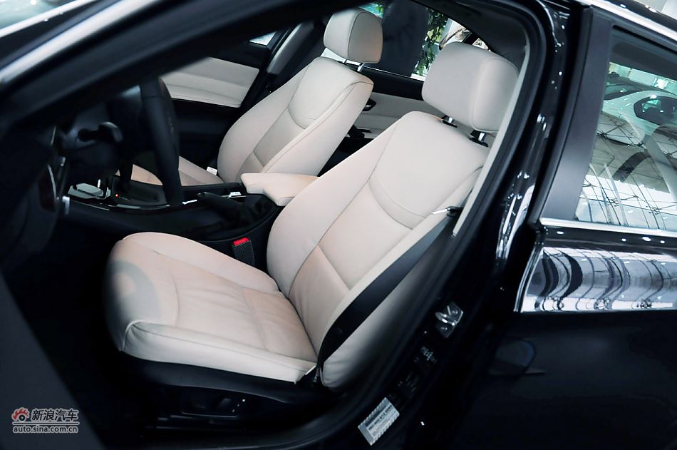 2012款宝马3系实拍