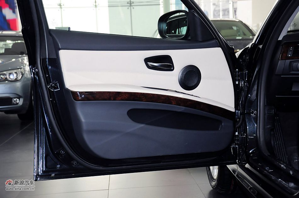 2012款宝马3系实拍