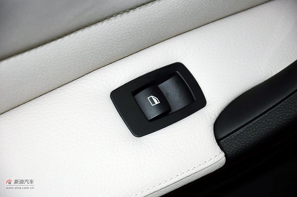 2012款宝马3系实拍