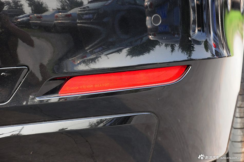 2013款宝马3系长轴距版实拍