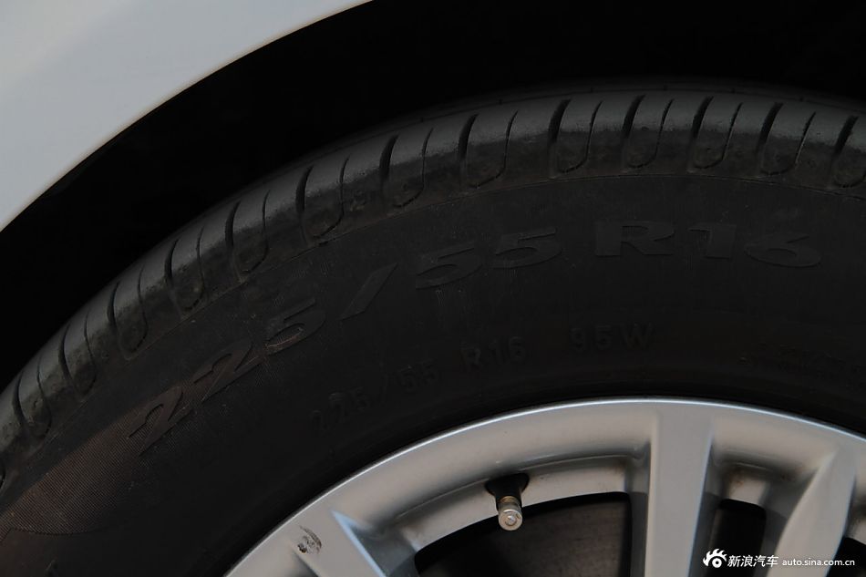 2013款宝马3系到店实拍