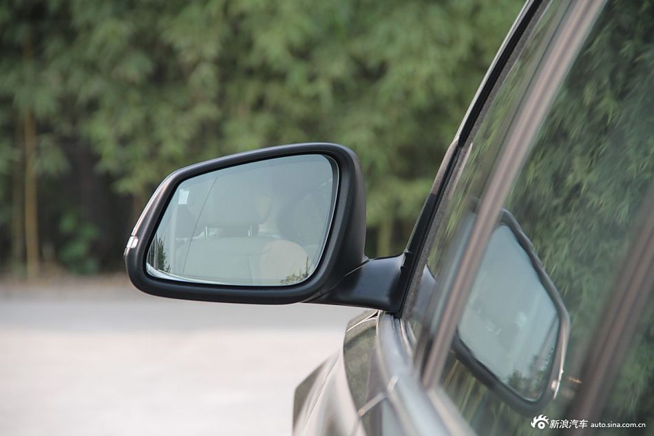 2013款宝马3系到店实拍