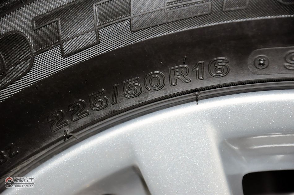 2012款宝马3系实拍