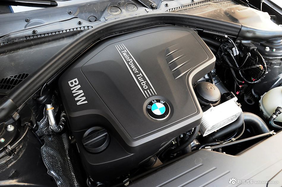 2013款宝马3系长轴距版实拍