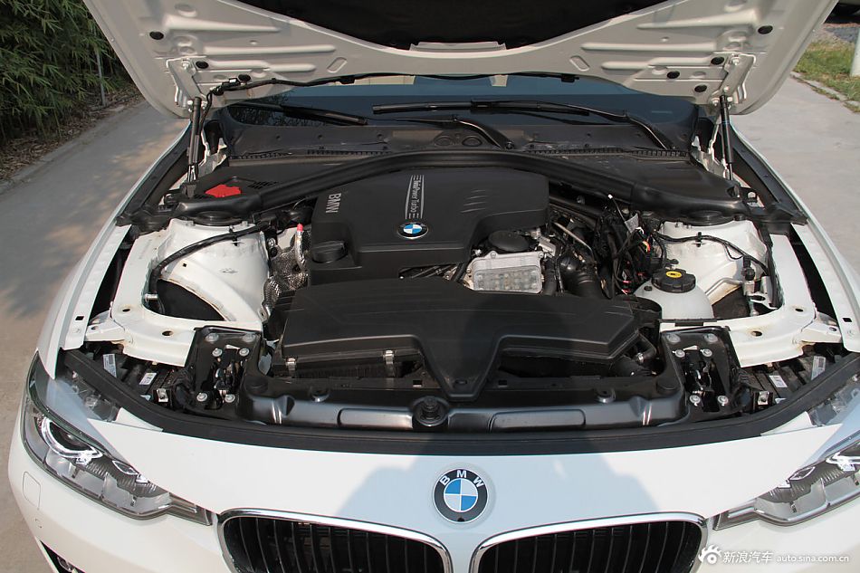 2013款宝马3系到店实拍