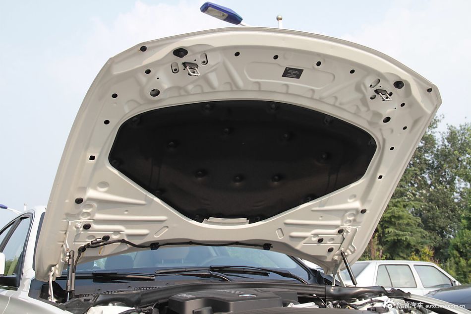 2013款宝马3系到店实拍