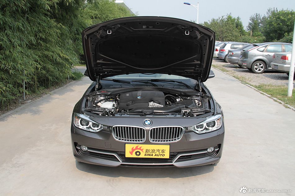 2013款宝马3系到店实拍