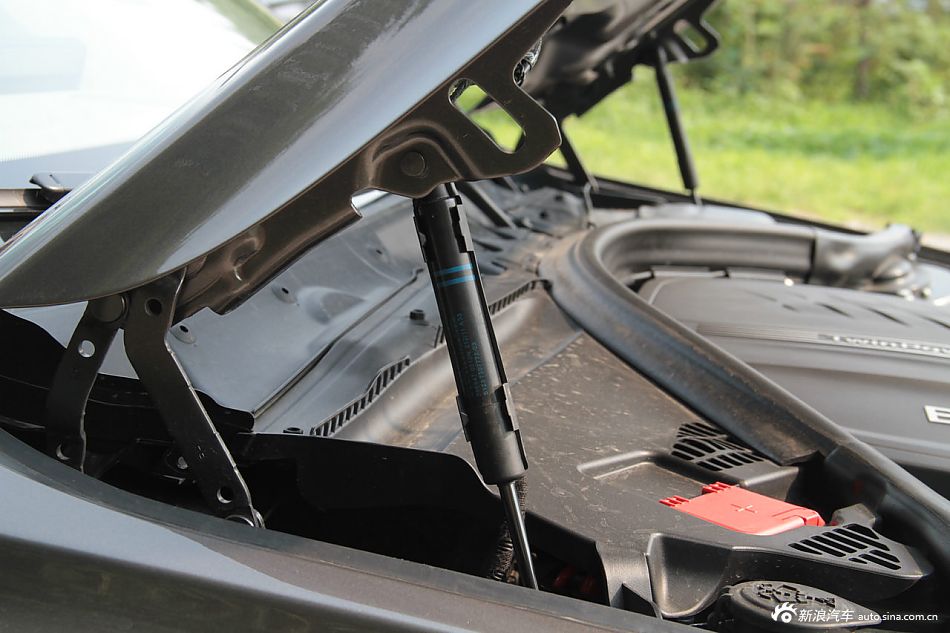 2013款宝马3系到店实拍