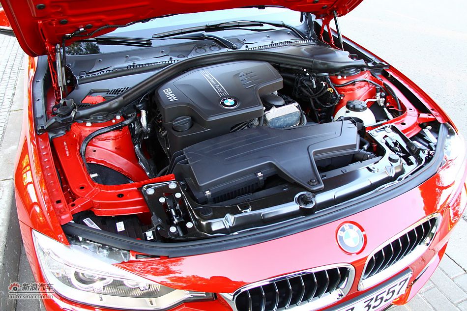 新宝马328i运动版