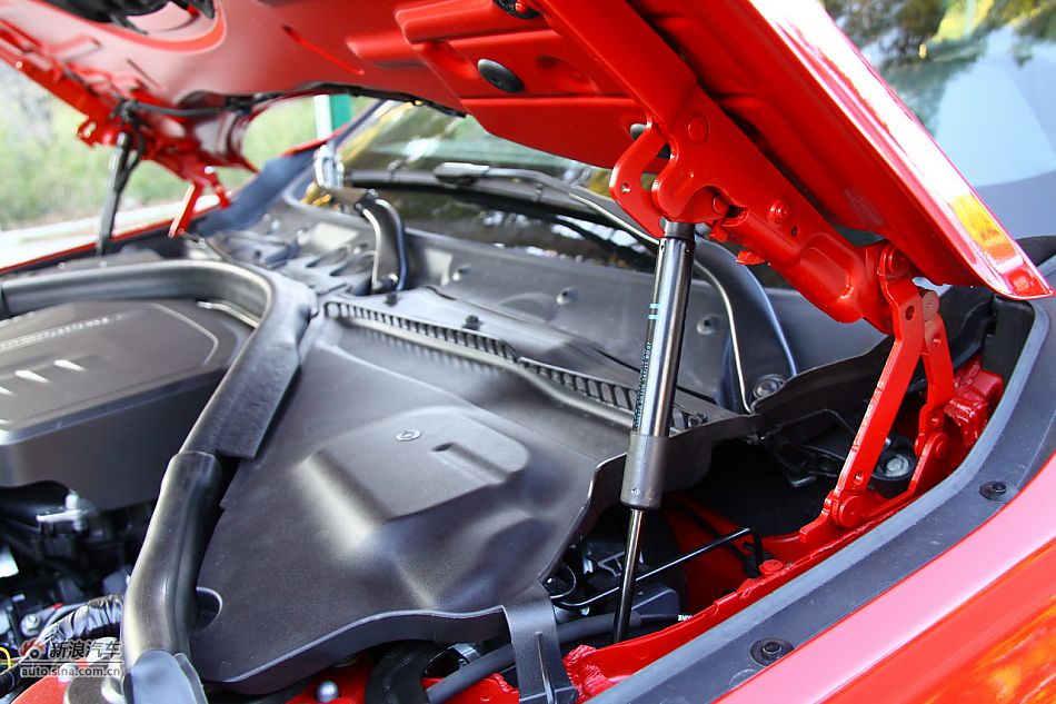 新宝马328i运动版