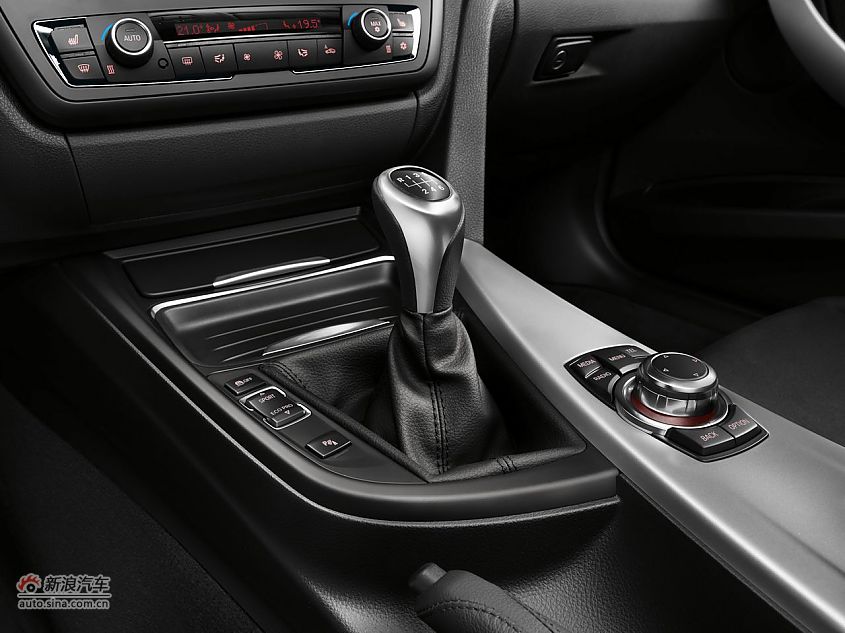 全新宝马3系轿车官方高清组图