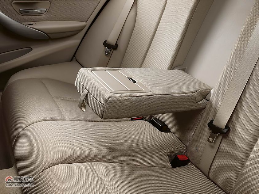 全新宝马3系轿车官方高清组图