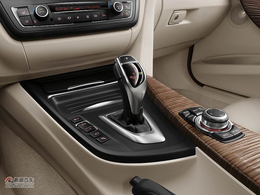 全新宝马3系轿车官方高清组图