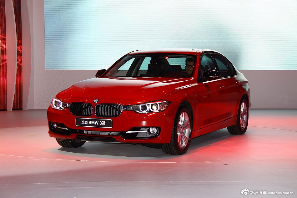 全新宝马3系上市