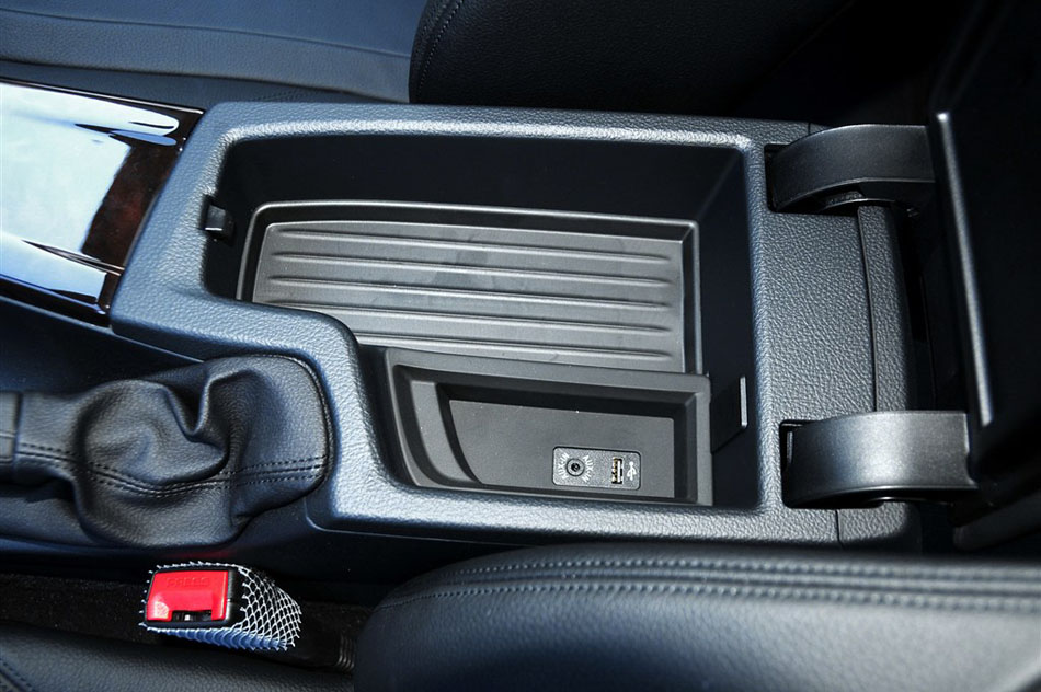 2014款 320Li 豪华设计套装 座椅空间