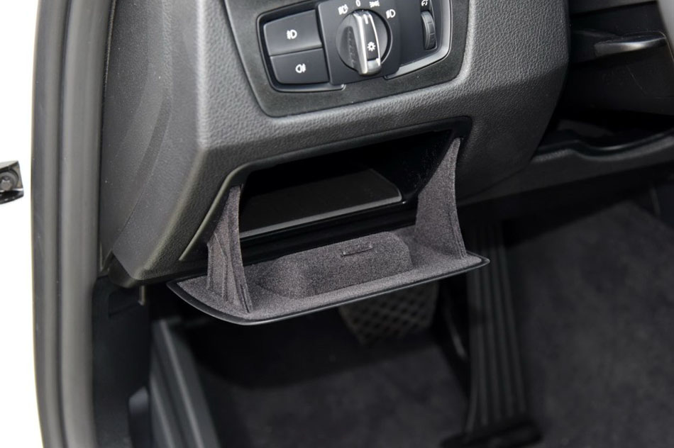 2017款 320Li 时尚型 内饰