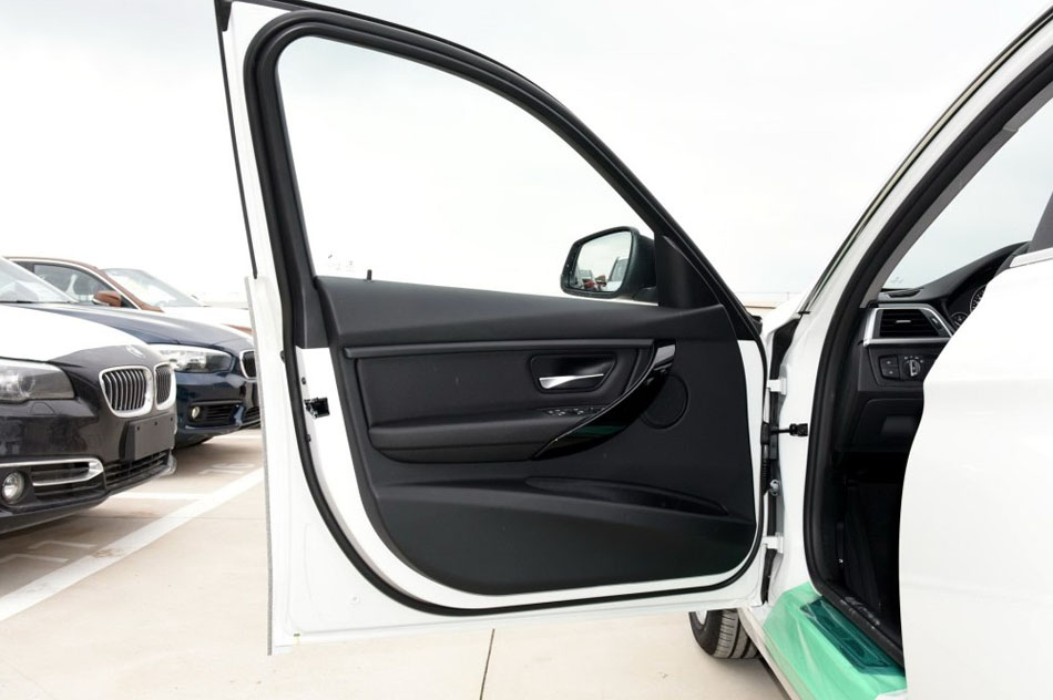 2017款 320Li 时尚型 座椅空间