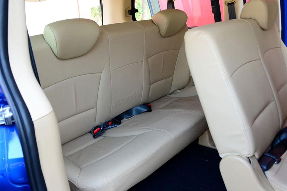 2011款H-1辉翼2.4L自动领航版