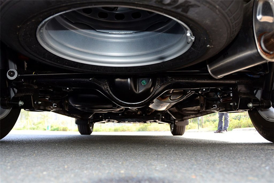 2011款H-1辉翼2.4L自动领航版